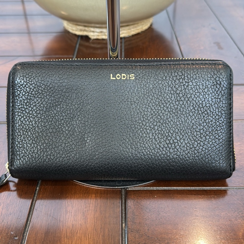 Lodis Black Pebbled Grain Leather Wallet - Picture 10 of 10
